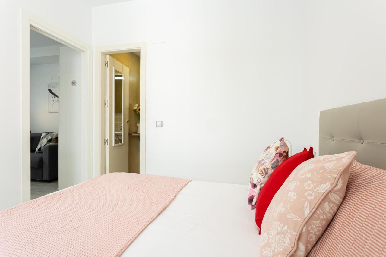 Holidays2Malaga Dos Aceras Apartment Ngoại thất bức ảnh